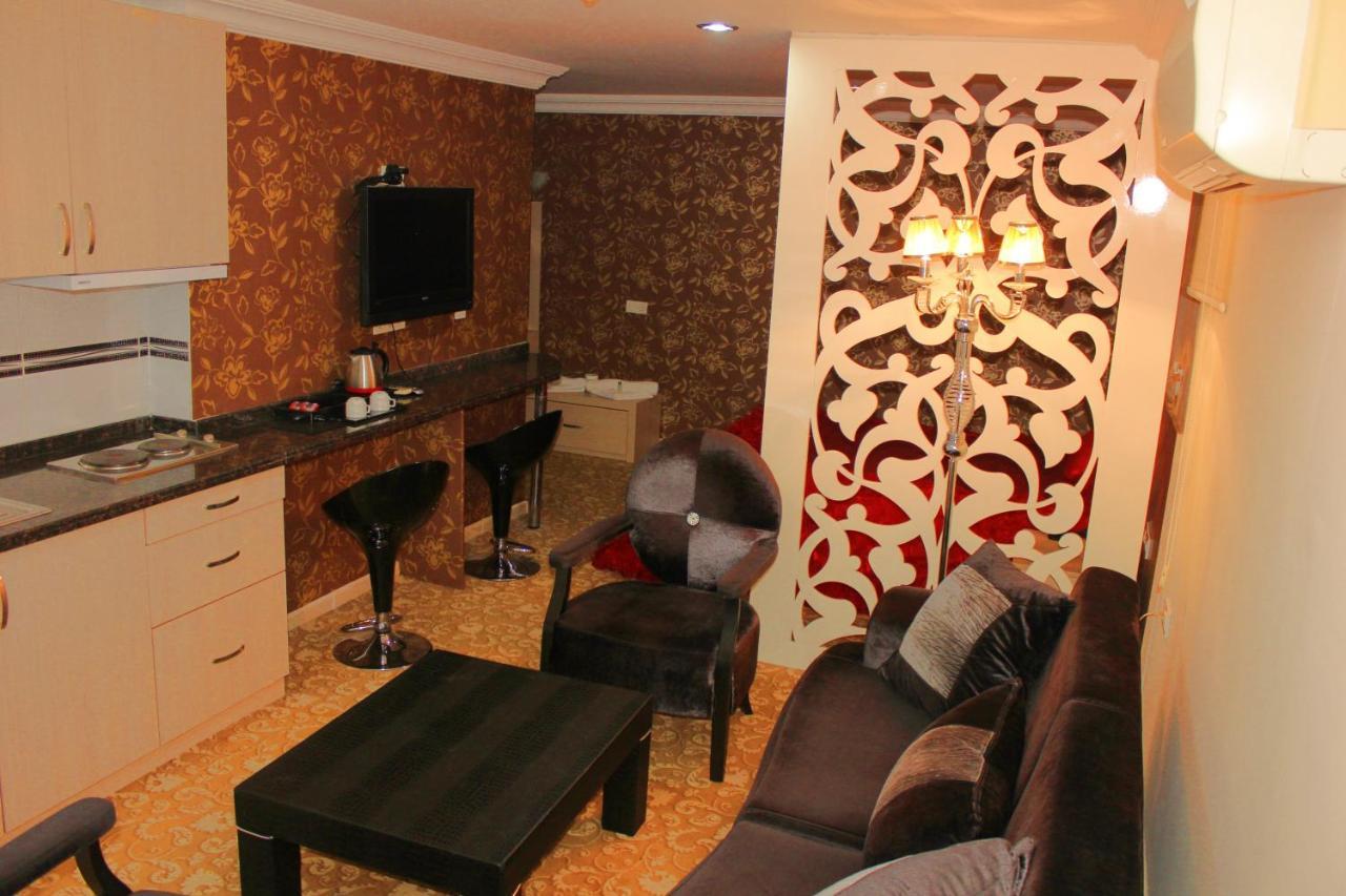 Berrak Su Hotel Antalia Esterno foto