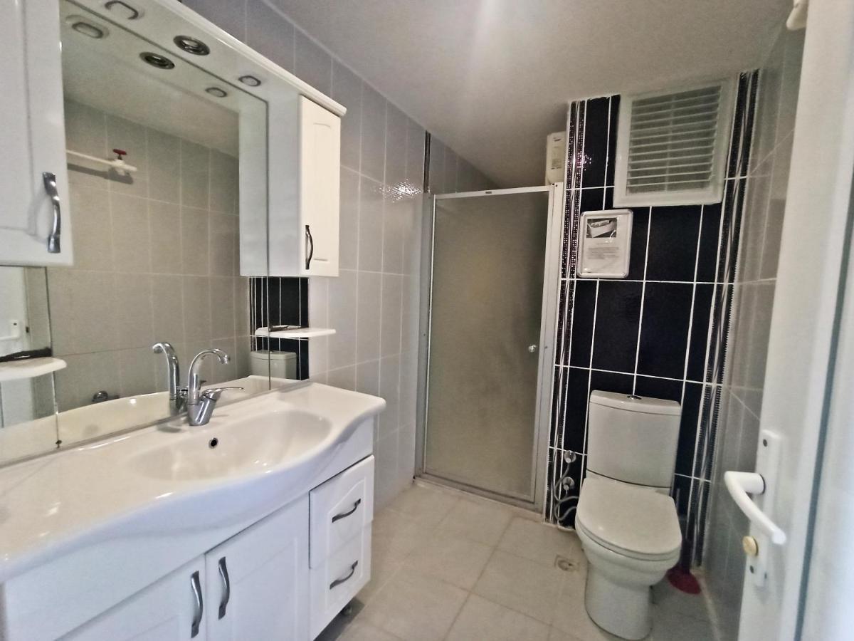 Berrak Su Hotel Antalia Esterno foto