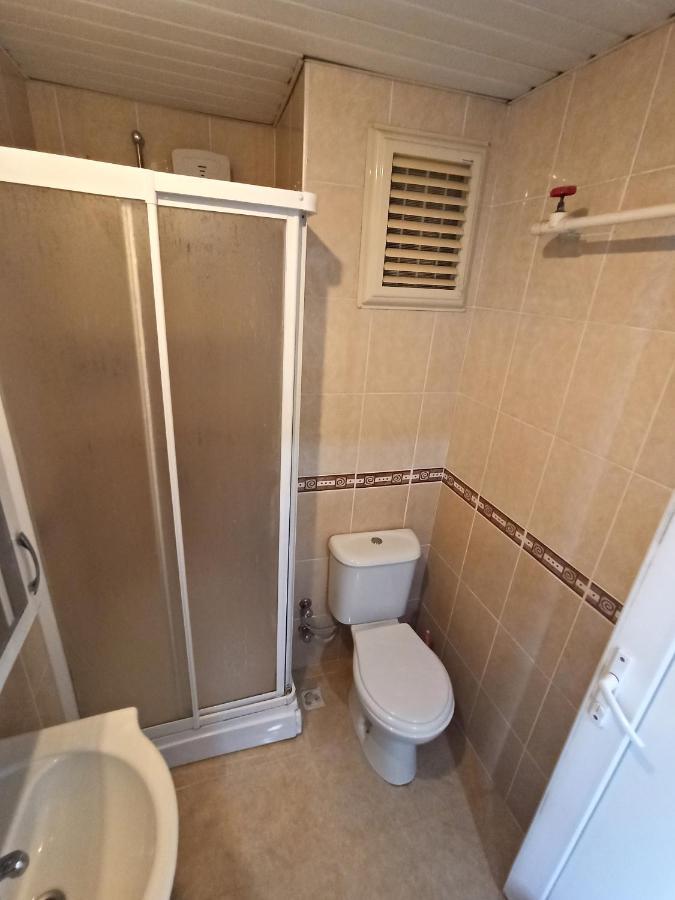 Berrak Su Hotel Antalia Esterno foto