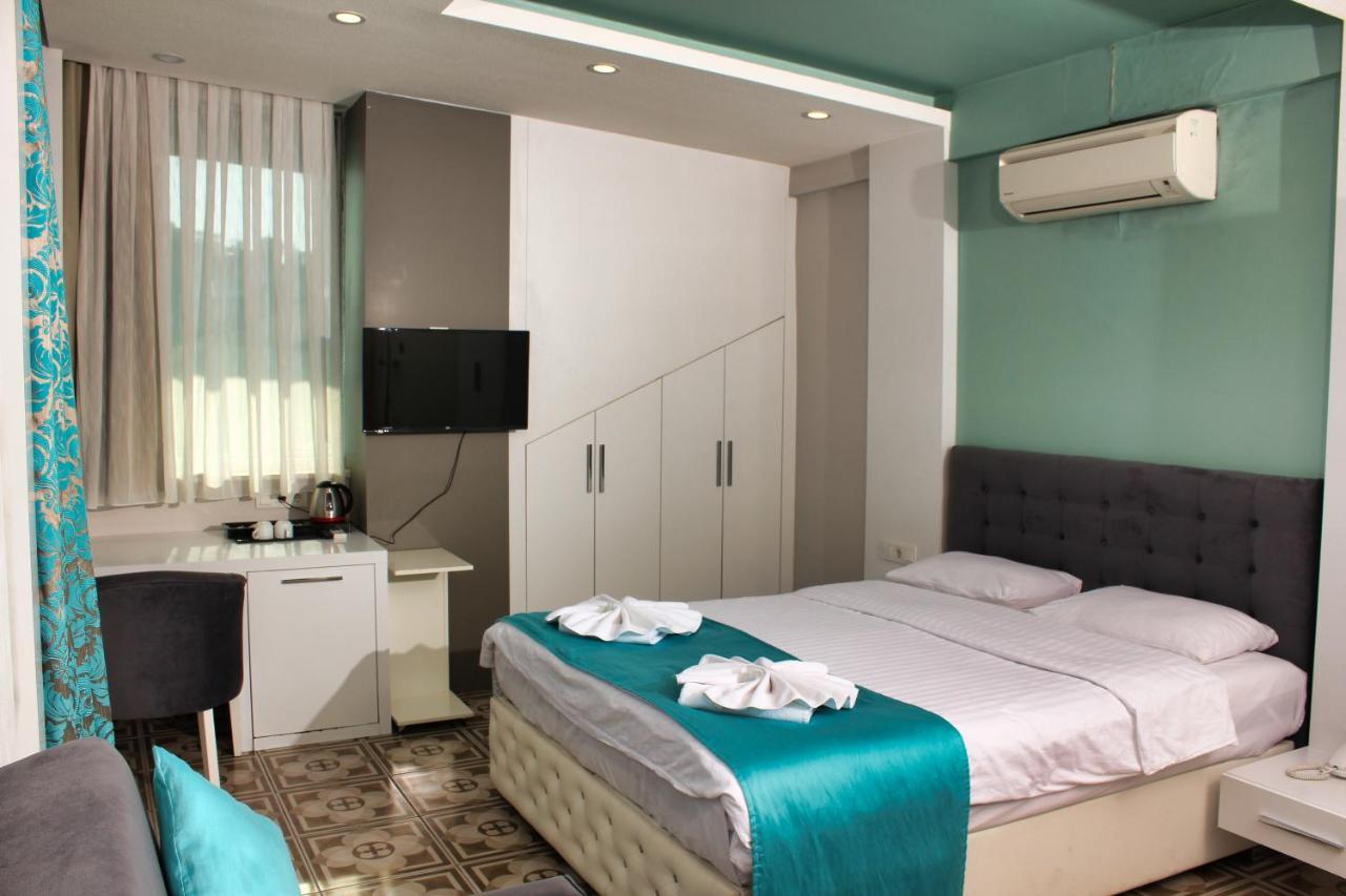 Berrak Su Hotel Antalia Esterno foto