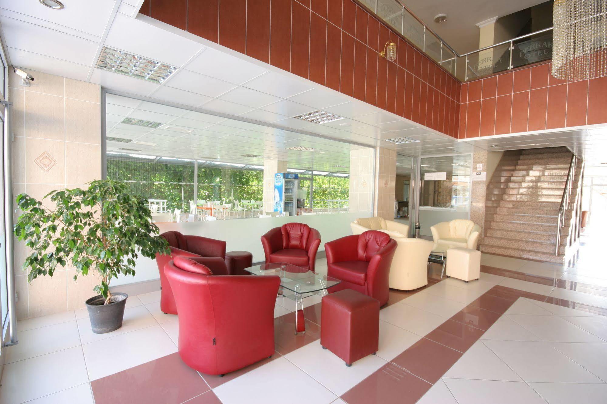 Berrak Su Hotel Antalia Esterno foto